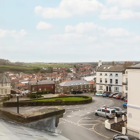 The Town House 3*