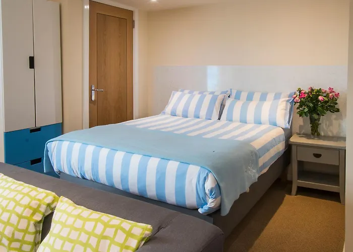 Guest house The Town House