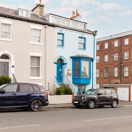 The Town House 3* ウィットビー